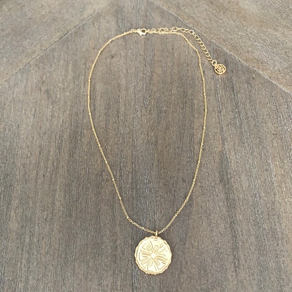 NWOT Lilly Pulitzer Citrus Charm Necklace